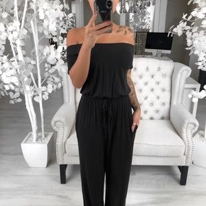 • RP • Ekattire Black Jumpsuit M